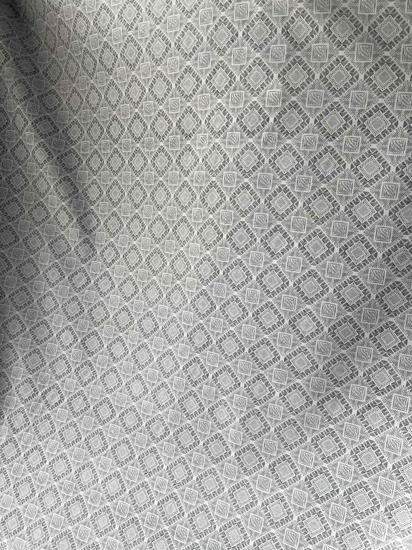 men's fabrics 36-cotton-blend-geometric-fabric-perfect-for-shirting-kurtas-6226518 - Poshak Fabrics