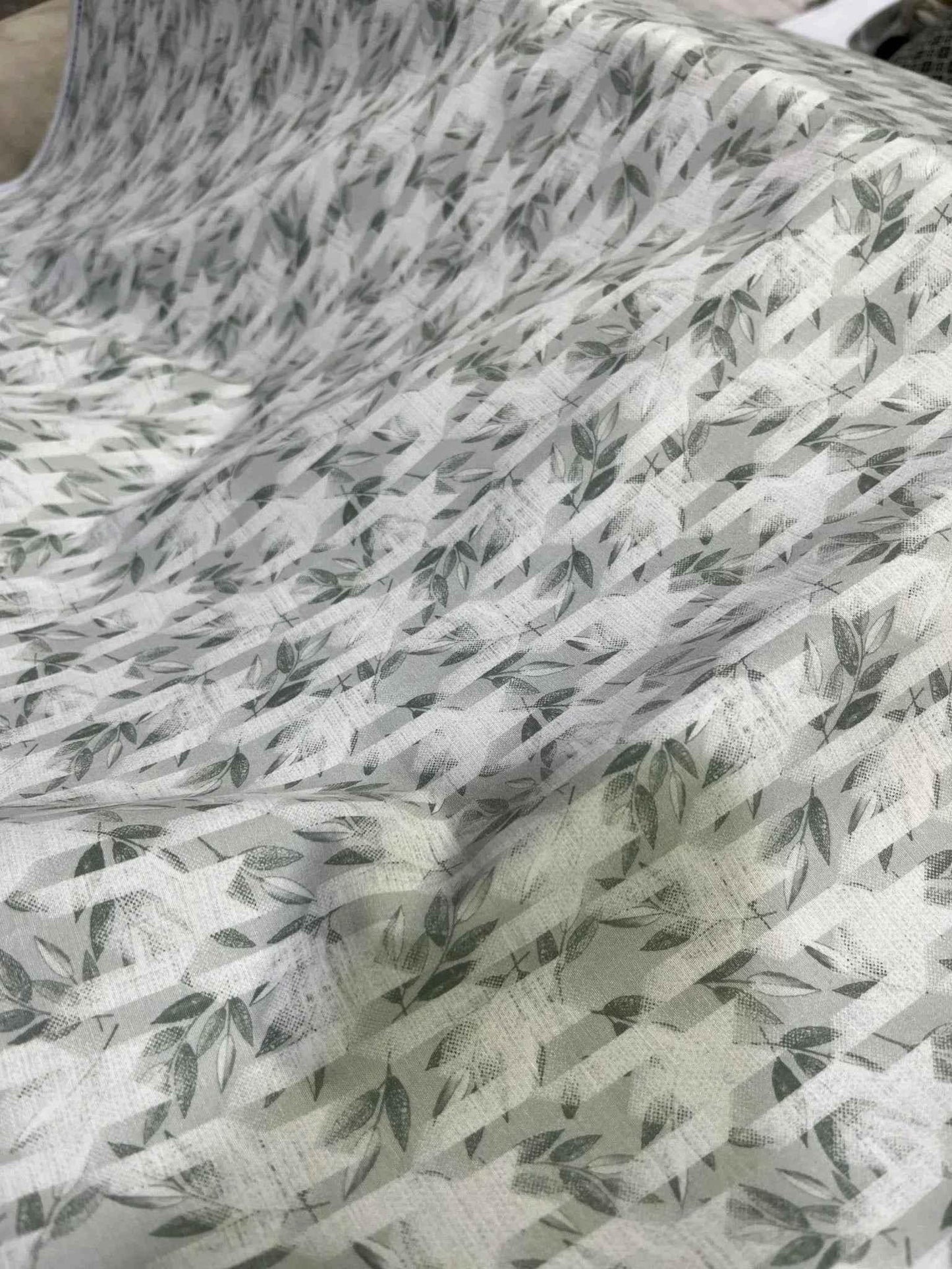 men's fabrics premium-pc-cotton-print-fabric-58-wide-perfect-for-tailored-shirts-kurtascotton-mix-floralleaf-print-1131936 - Poshak Fabrics