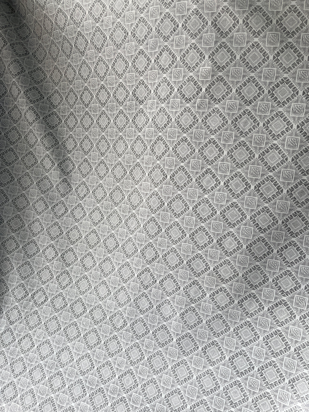 Printed white lightweight shirting