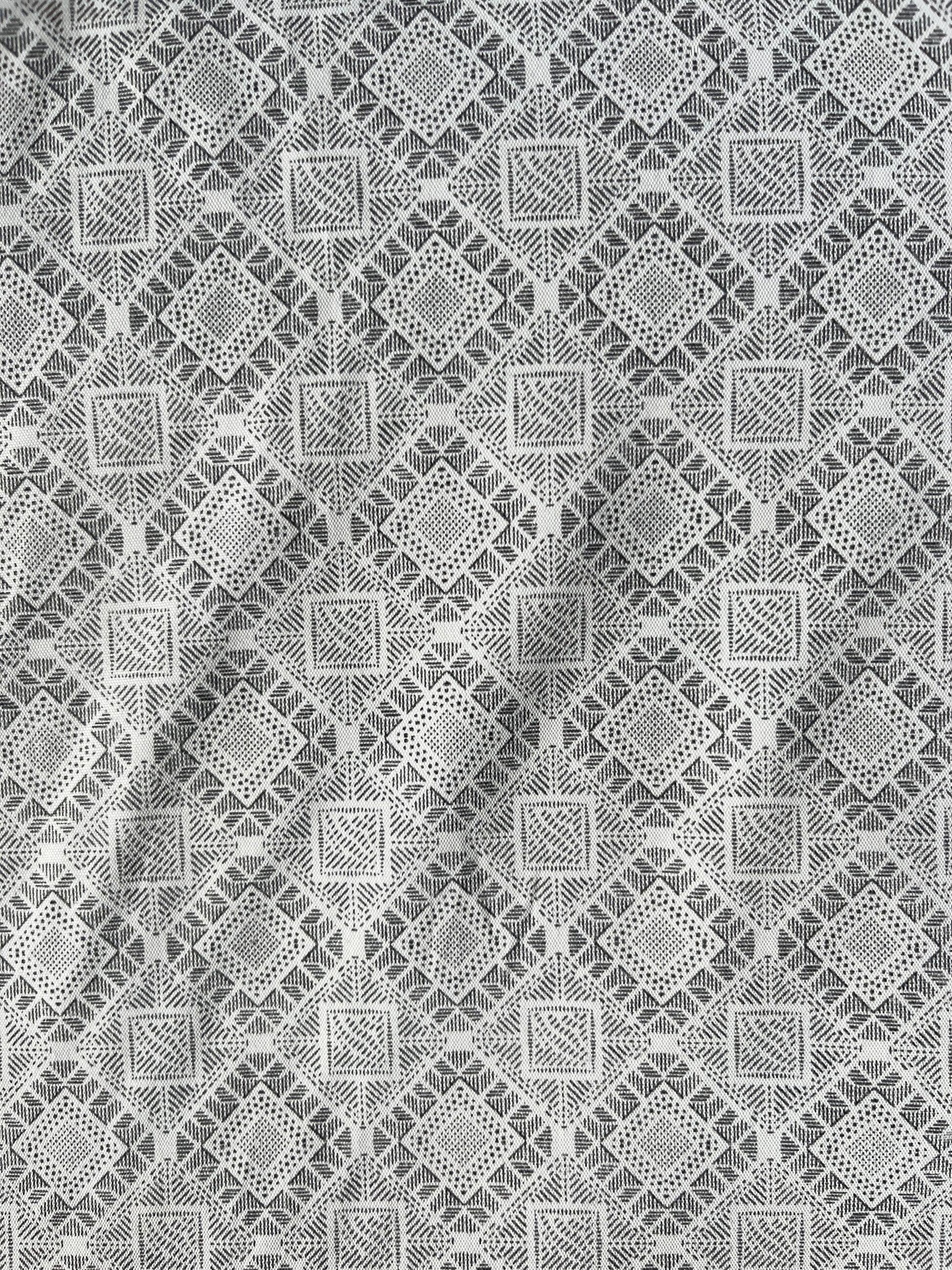 Printed white lightweight shirting
