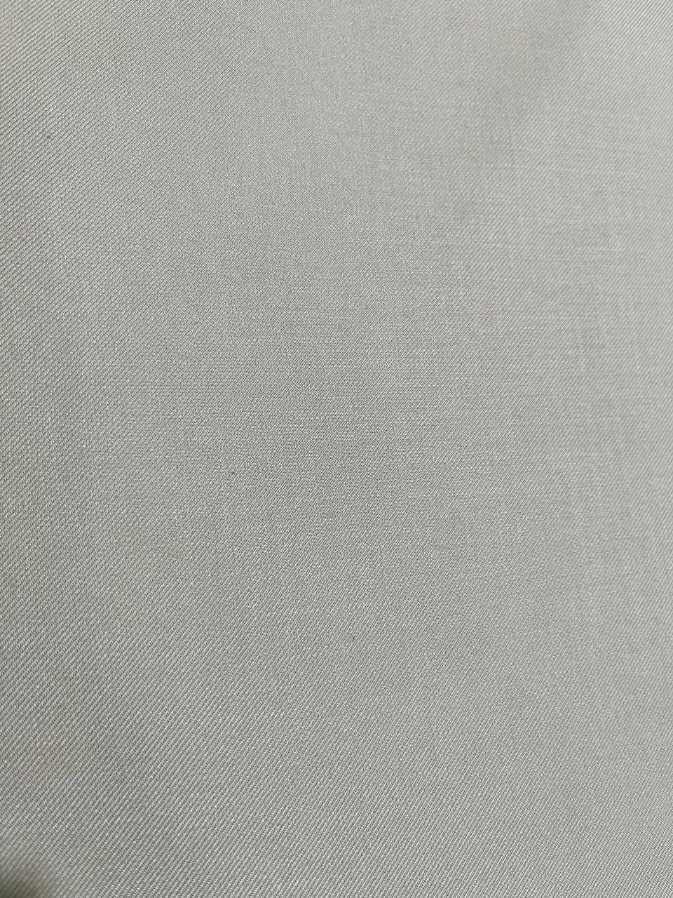 Solid Taupe / Warm Beige color swatch