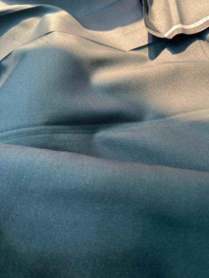 Sambodhi Raja Sahab Premium Dark Green Suiting Fabric – Luxury Soft, Lustrous Feel for Impeccably Tailored Formalwear